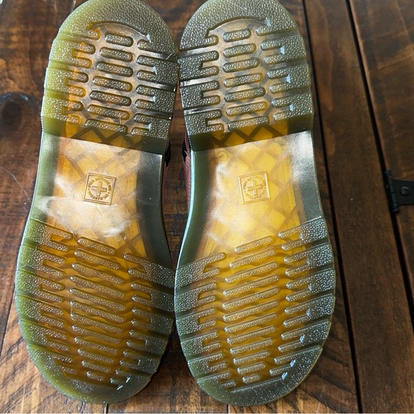 NWOB Dr. Martens 1460 boots in pale pink patent leather Women’s Sz 7 - Picture 7 of 15